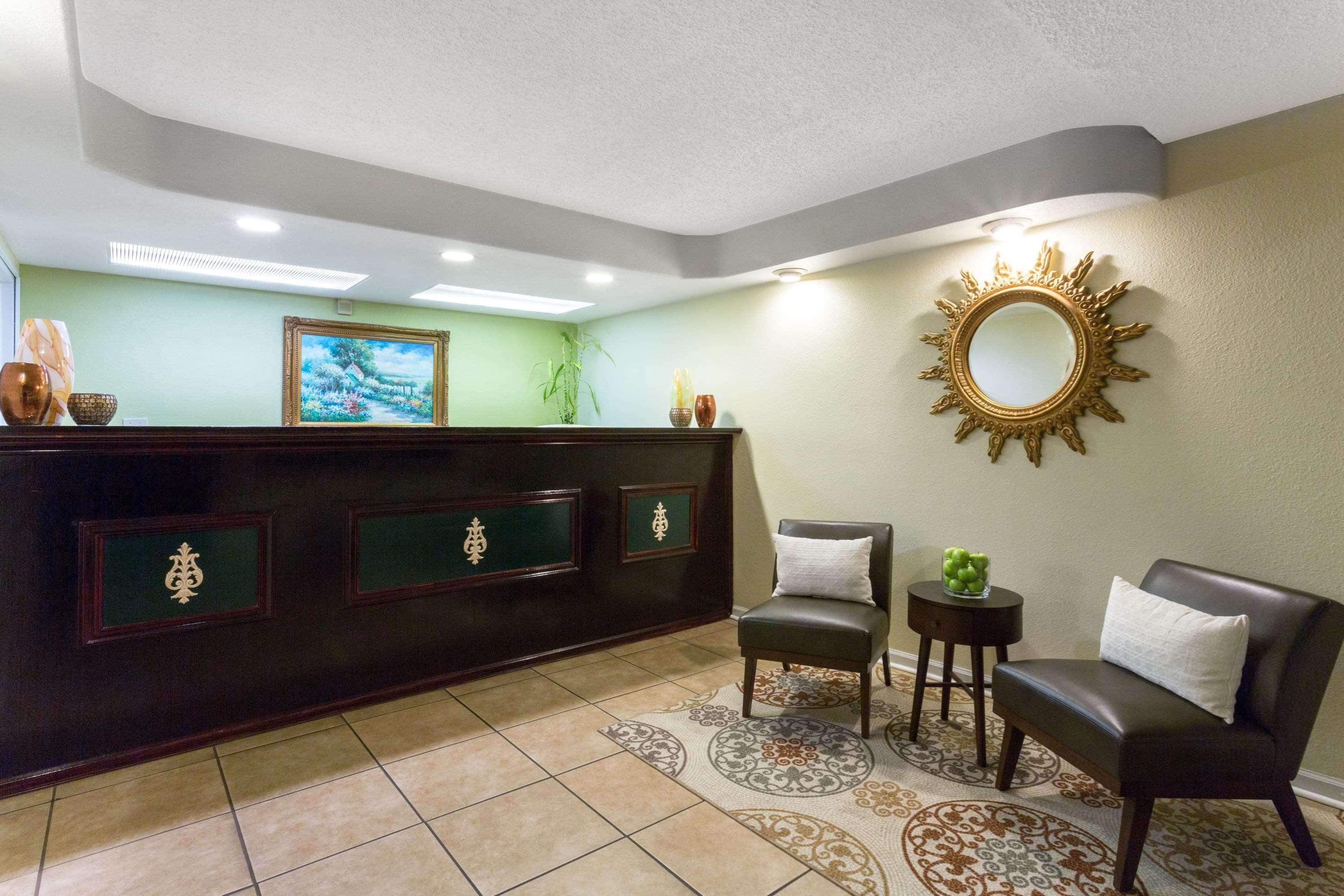 Howard Johnson By Wyndham Tallahassee Extérieur photo